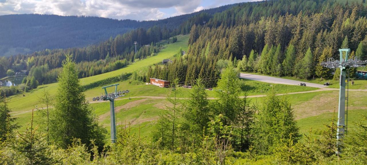 Familien-Garten-Suite Kanzelhoehe Gerlitzen - Gerlitzenurlaub At Kanzelhohe Extérieur photo